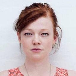 One of many Shiv assets, respectfully, of course. : r/SarahSnook